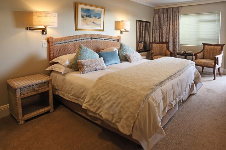 Room 4 of 41