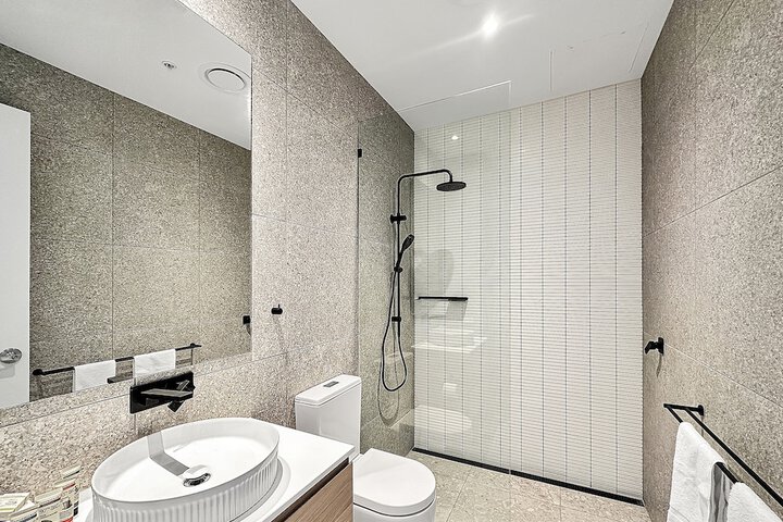 Room 15 of 31