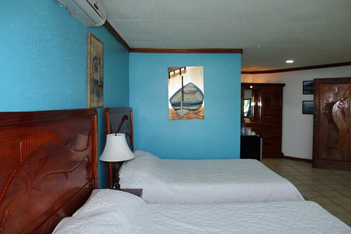 Room 12 of 44