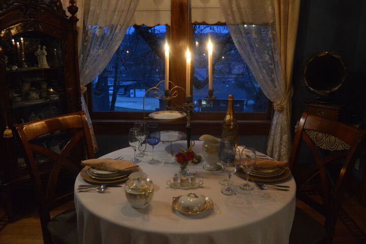 Dining 44 of 69