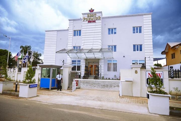 Best Premier Hotel