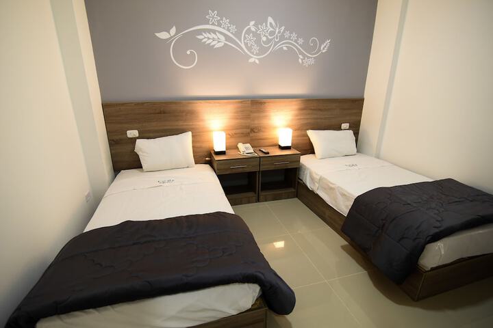 Room 7 of 34