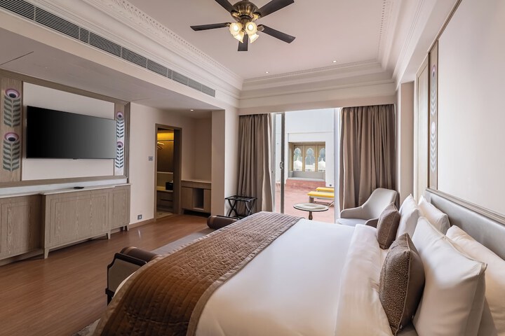 Room 30 of 159