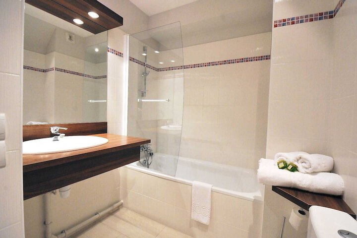 Bath Interior