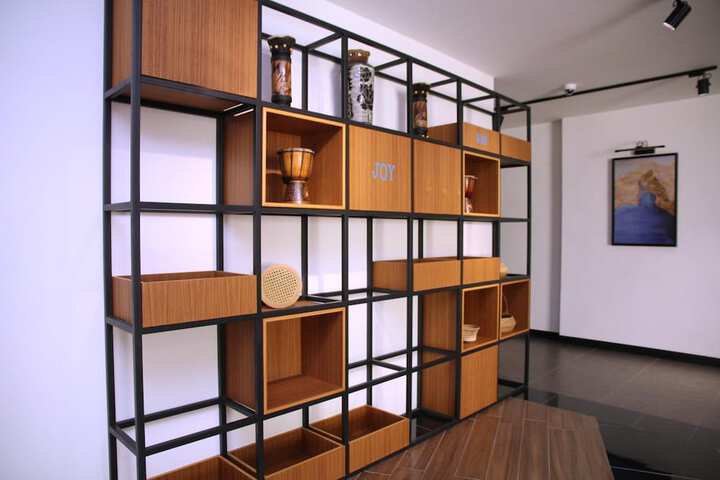 Room 15 of 36