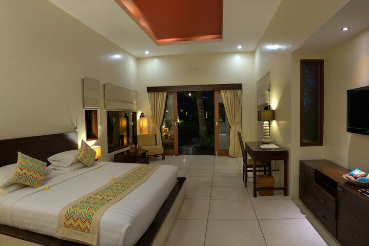 Room 4 of 42