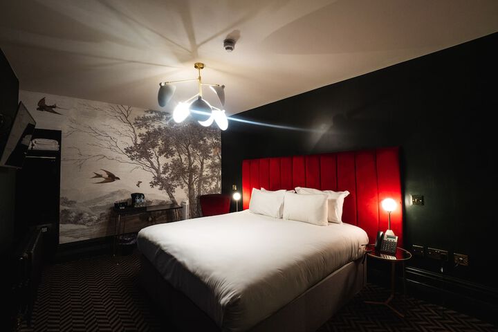 Room 56 of 106