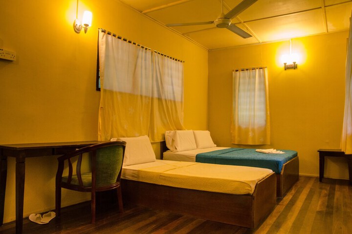 Room 12 of 47