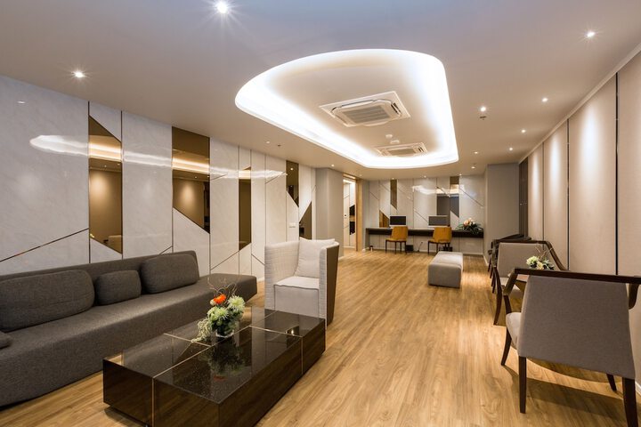 Business Center 156 of 183