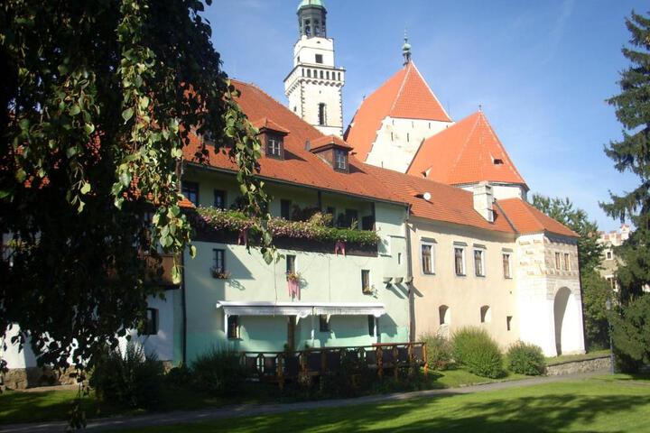 Hotel Parkán