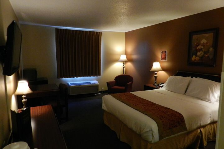 Single Room (1 of 4)