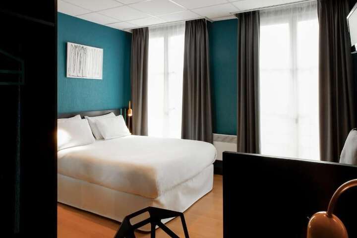 Room 15 of 26