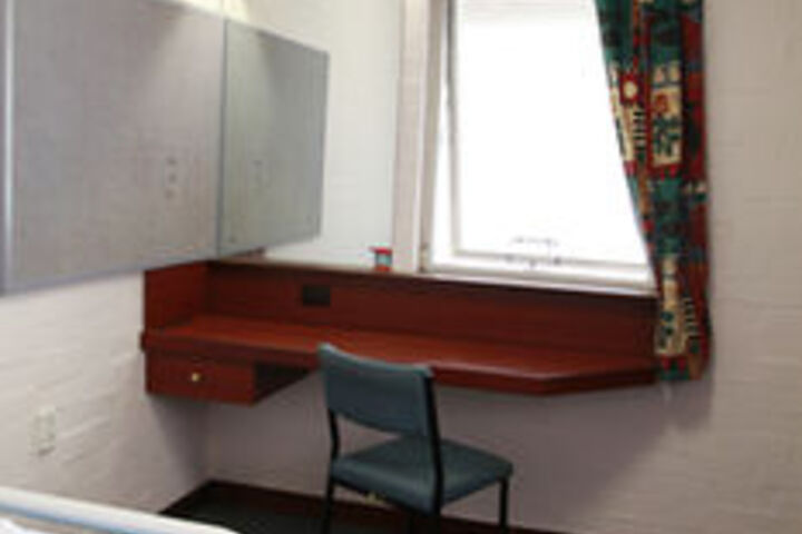 Room 13 of 20