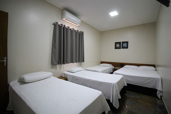 Room 30 of 183