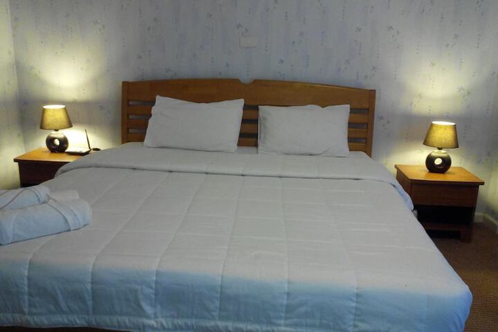 Room 8 of 59