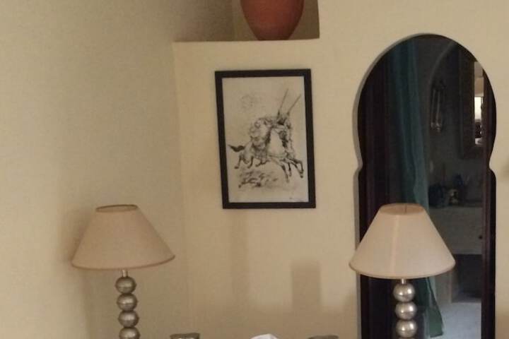 Room amenity