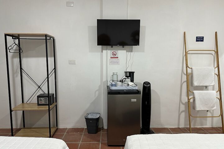 Room 13 of 59