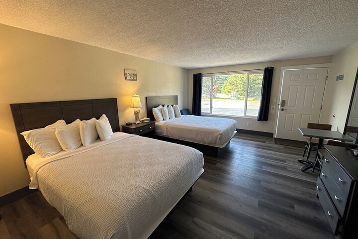 Room 9 of 159