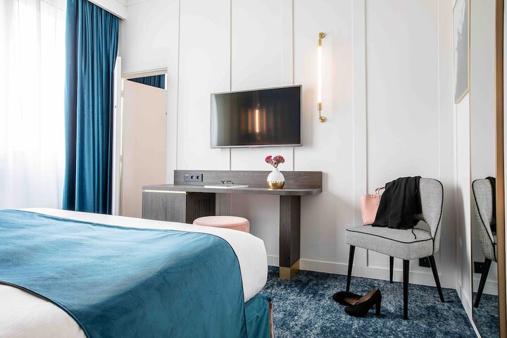 Room 4 of 67