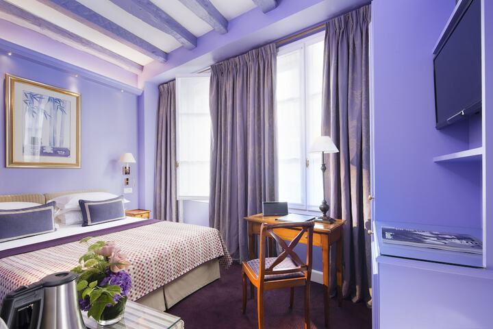 Room 36 of 90