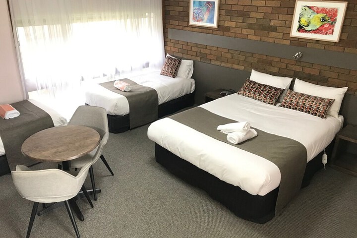 Room 7 of 44