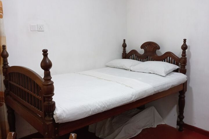 Room 3 of 22