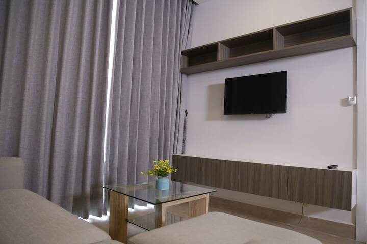 Room 13 of 30
