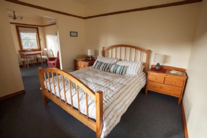 Room 36 of 156
