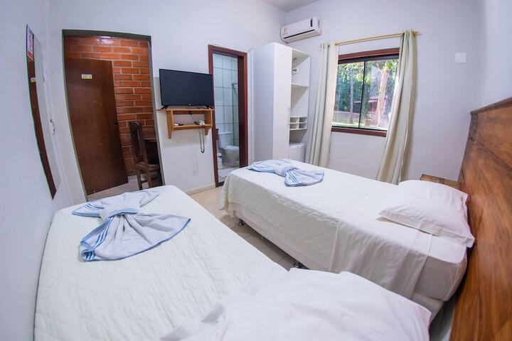 Room 6 of 24