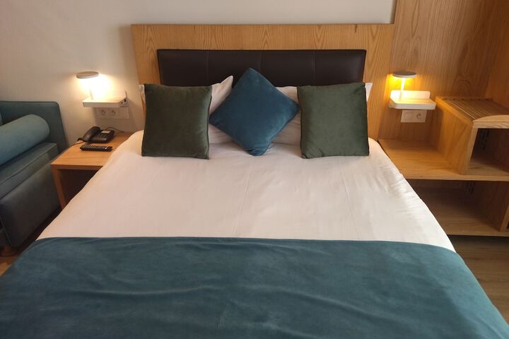 Room 60 of 108