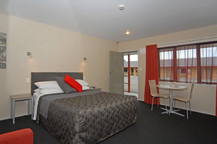 Room 5 of 31