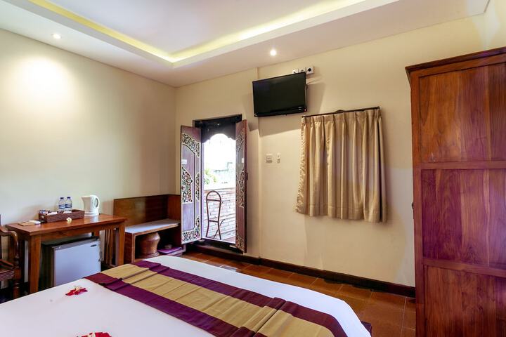 Room 34 of 127