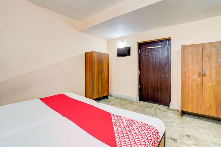 Room 18 of 29