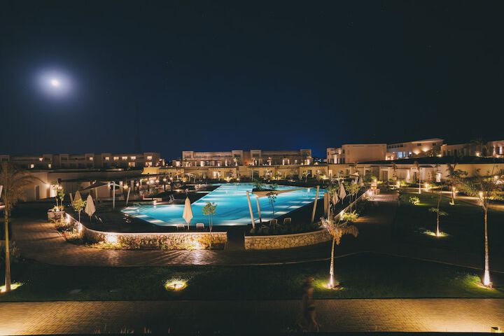 Hotel 106 of 163