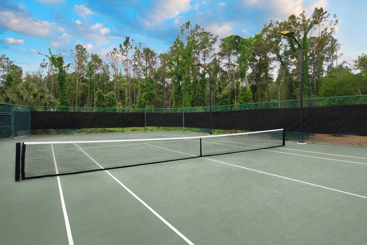 Tennis court