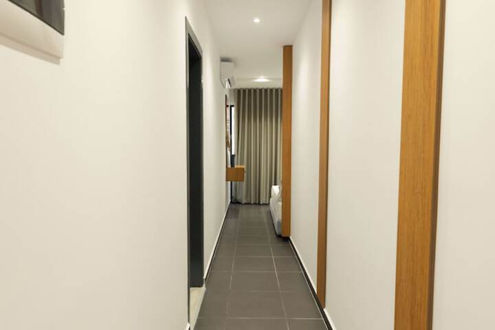 Room 28 of 50