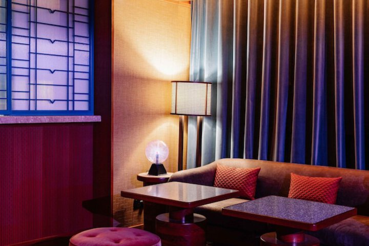 Lounge 170 of 220