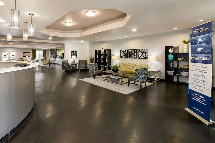 Hotel Interior 3 of 30