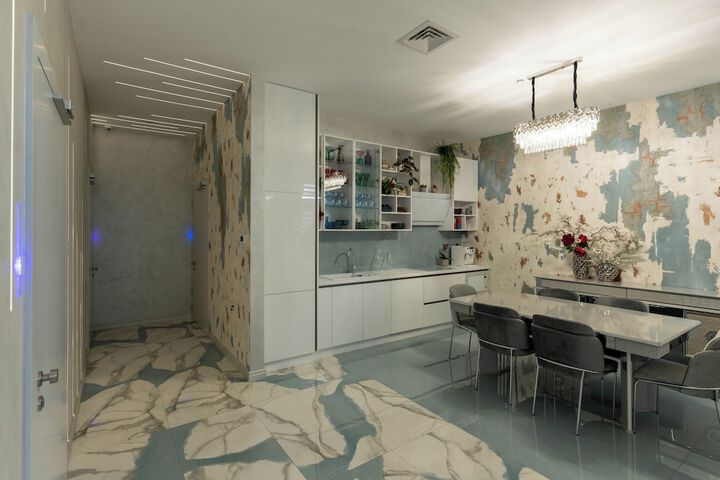 Luxury Suites