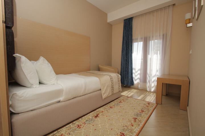 Room 38 of 67