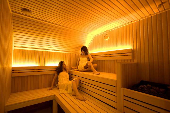 Spa 23 of 32