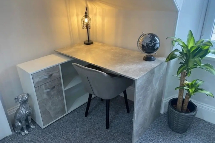 Room 2 of 12