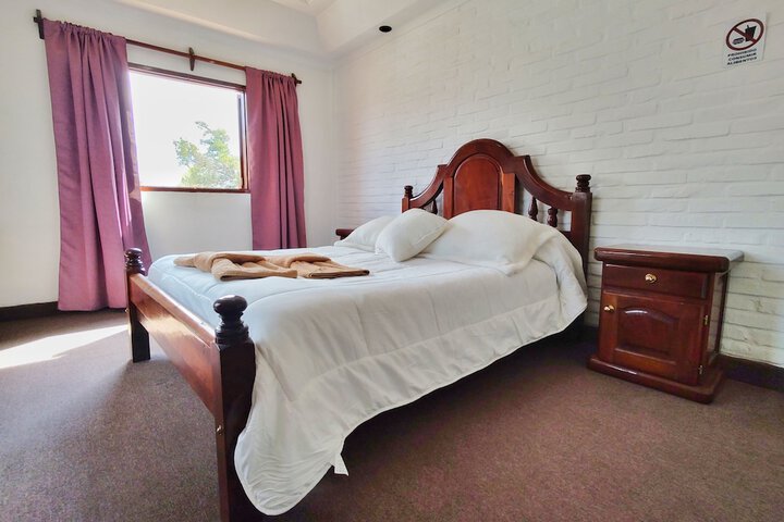 Room 4 of 24