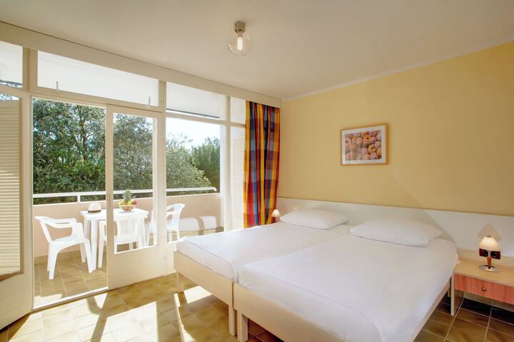 Room 9 of 57
