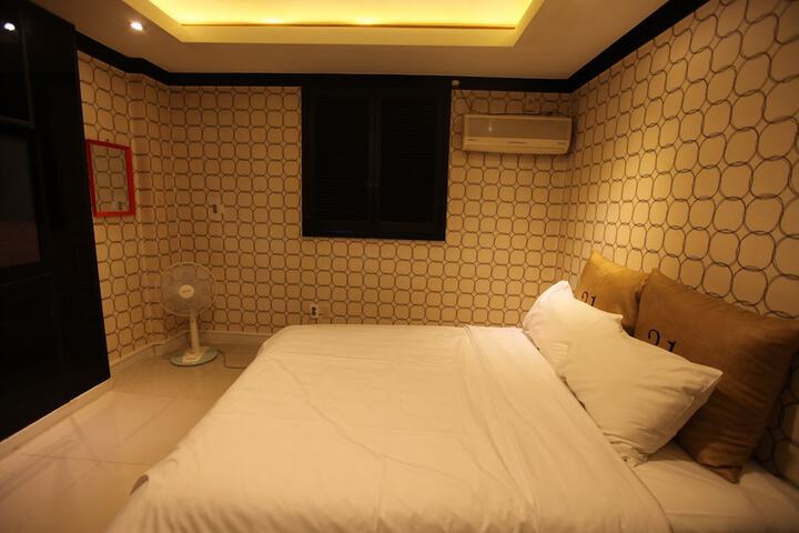 Room 41 of 52