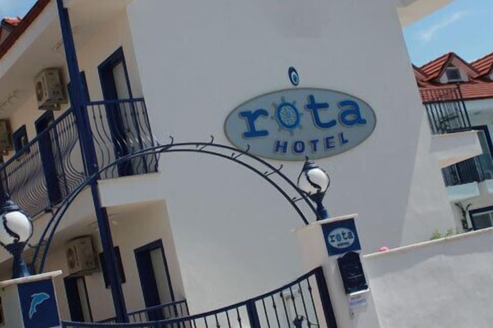 Hotel 84 of 105