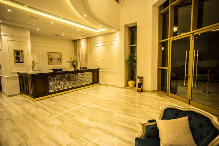 Hotel Interior 4 of 38