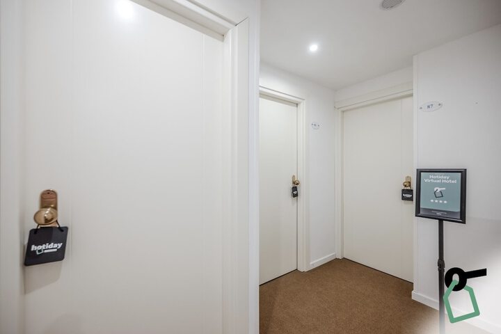 Ballroom/Hall 36 of 59