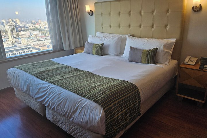 Room 31 of 77