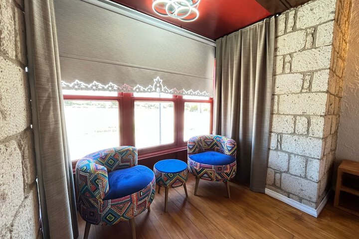 Room 6 of 46